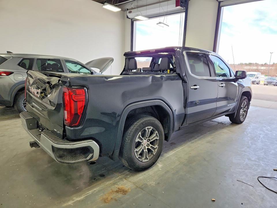 2025 GMC Sierra C1500 slt