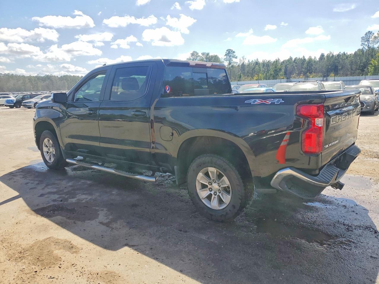 2020 Chevrolet Silverado K1500 LT