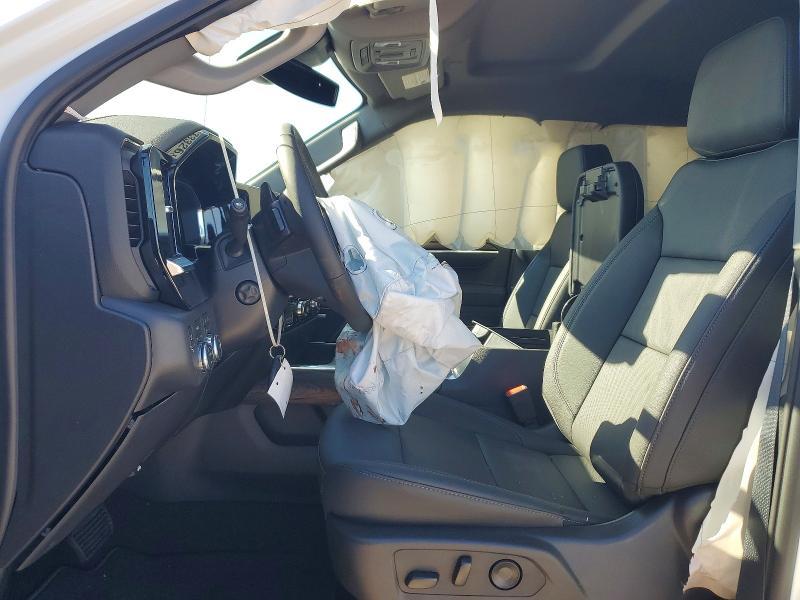2026 GMC Sierra K1500 SLT
