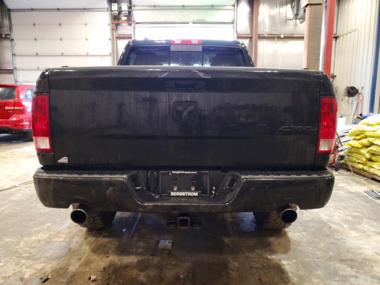 2018 Dodge RAM 1500 SLT