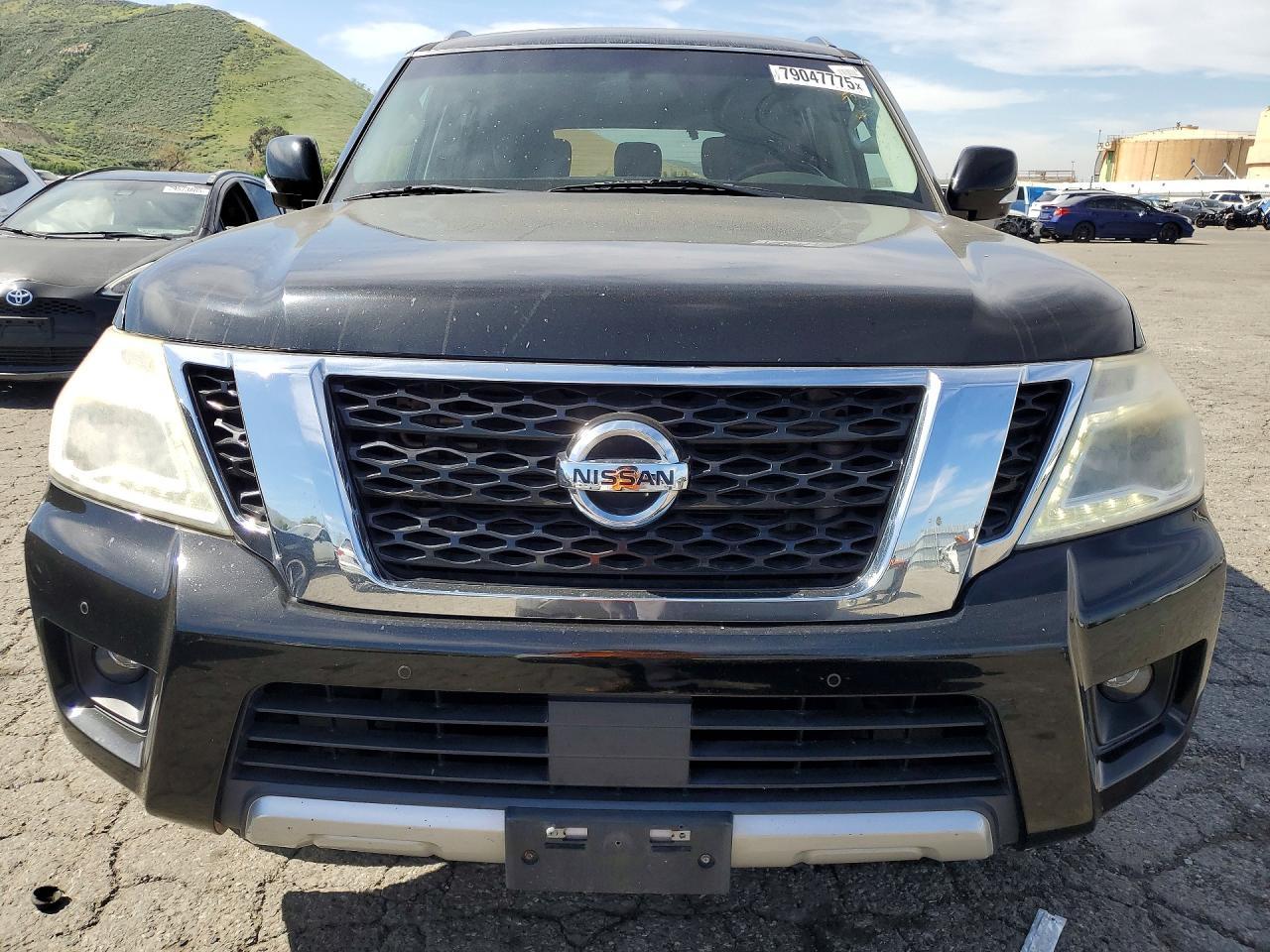 2017 Nissan Armada sv