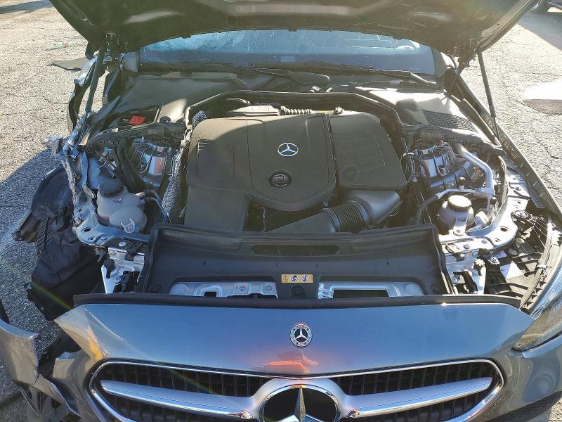 2022 Mercedes-Benz C300
