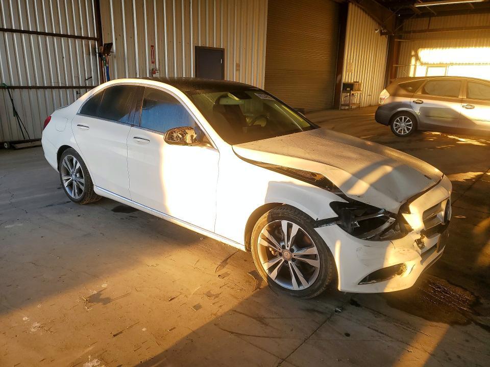 2016 Mercedes-Benz C300