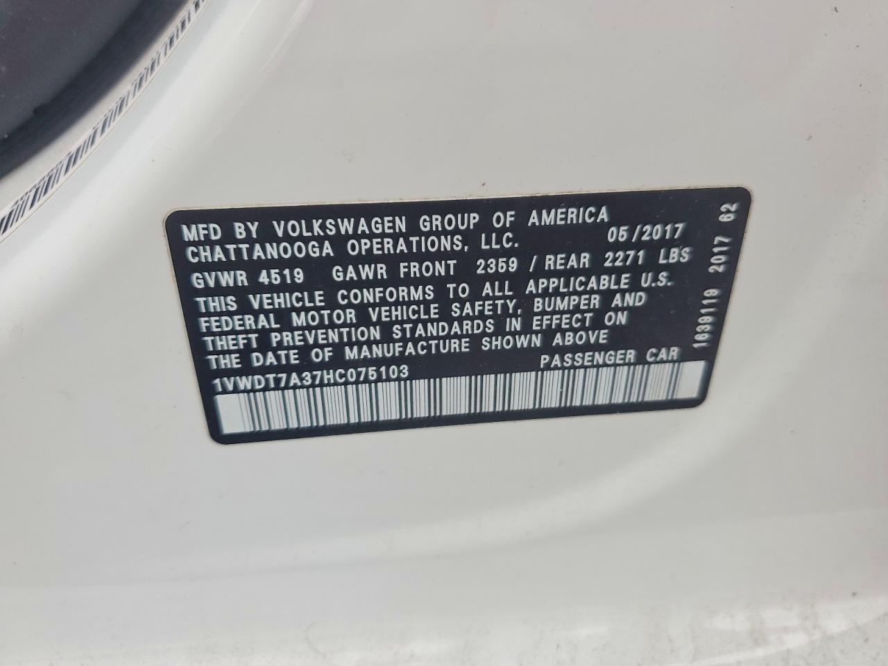 2017 Volkswagen Passat R-line