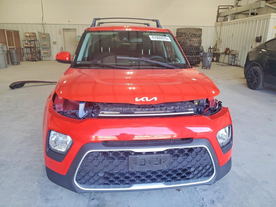 2022 KIA Soul lx
