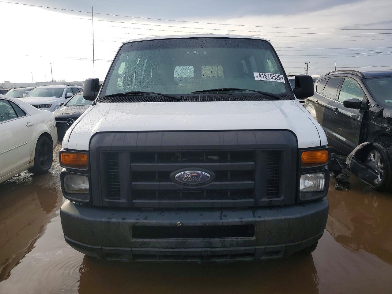 2012 Ford Econoline E350 Super Duty Van