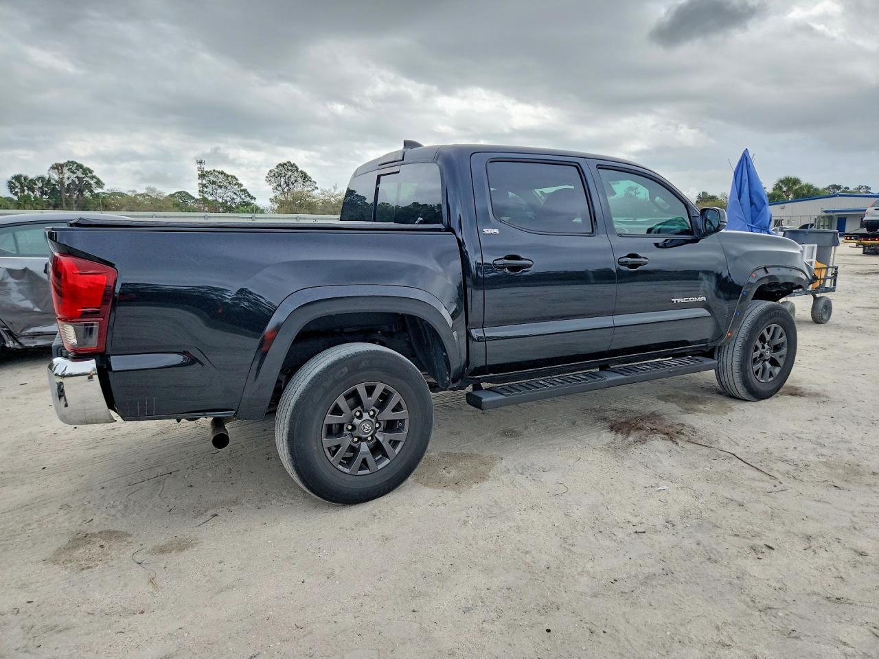 2020 Toyota Tacoma SR5 V6