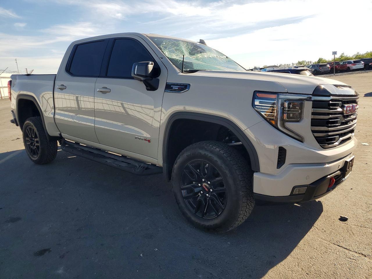 2026 GMC Sierra K1500 AT4