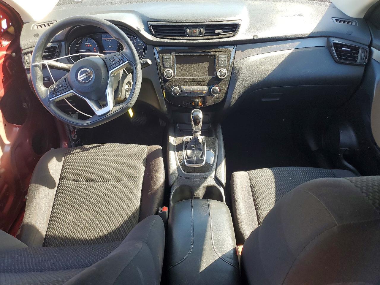 2020 Nissan Rogue Sport s