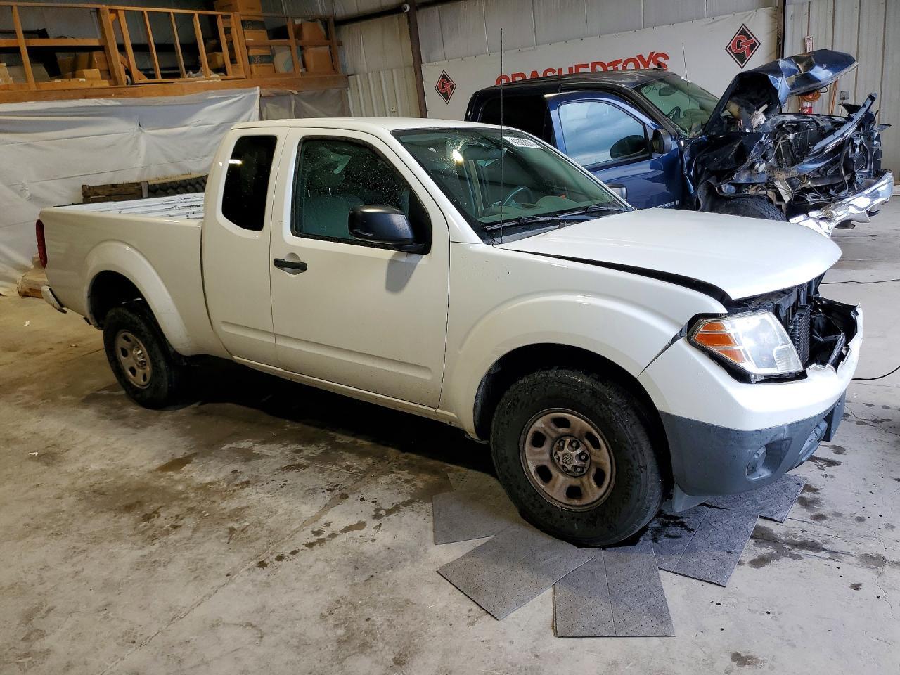 2018 Nissan Frontier S