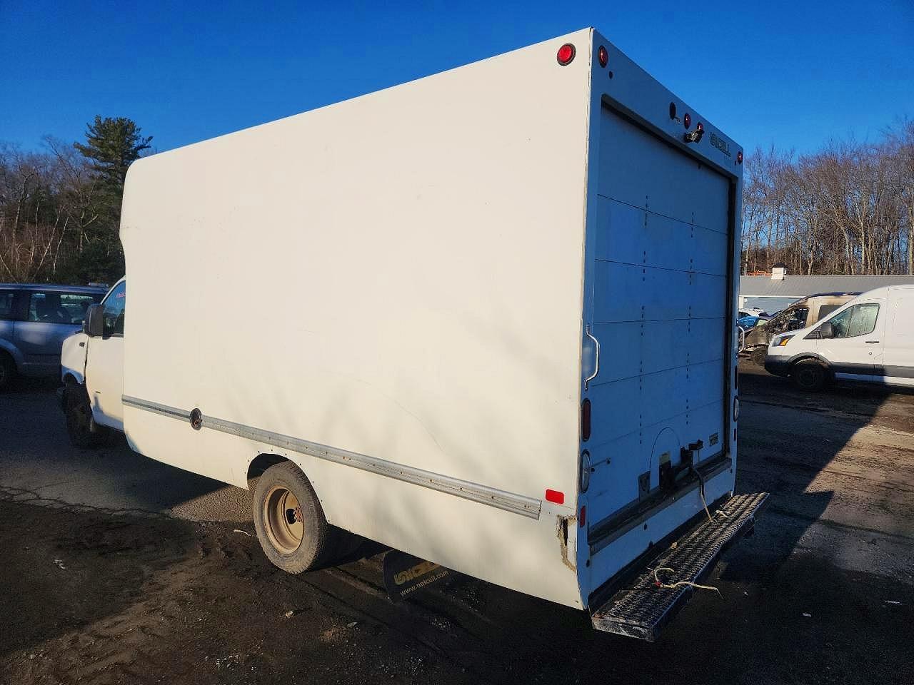 2019 Chev Rolet Express Delivery Truck