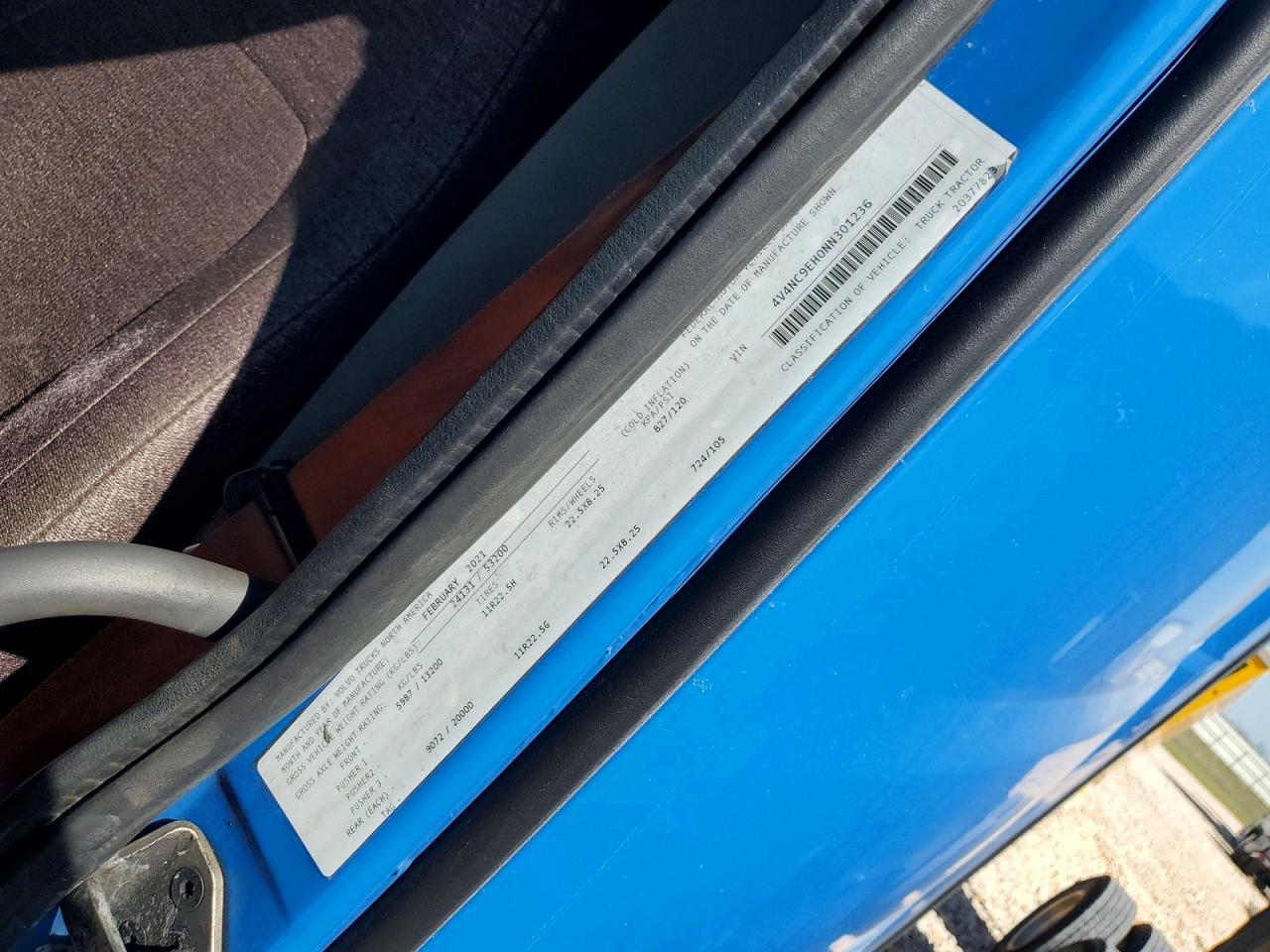 2022 Volvo VNL Semi Truck