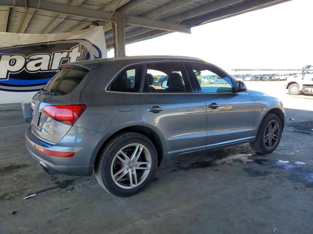 2015 Audi Q5 Premium Plus