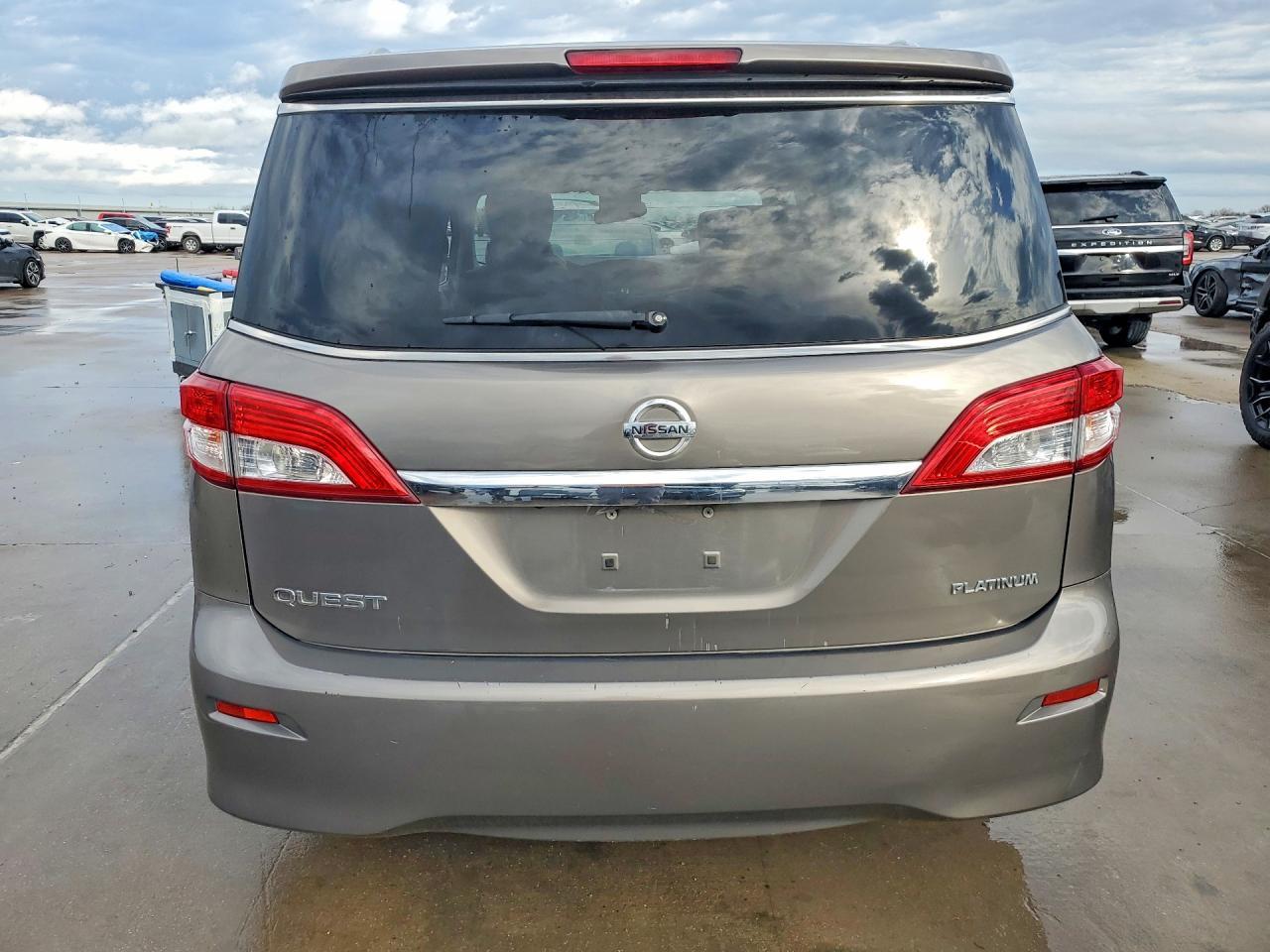 2015 Niss Quest 3.5 s