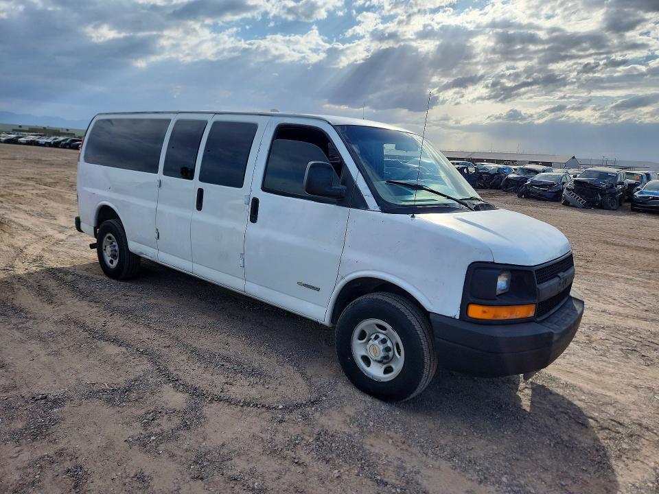 2004 Chevrolet Express G3500