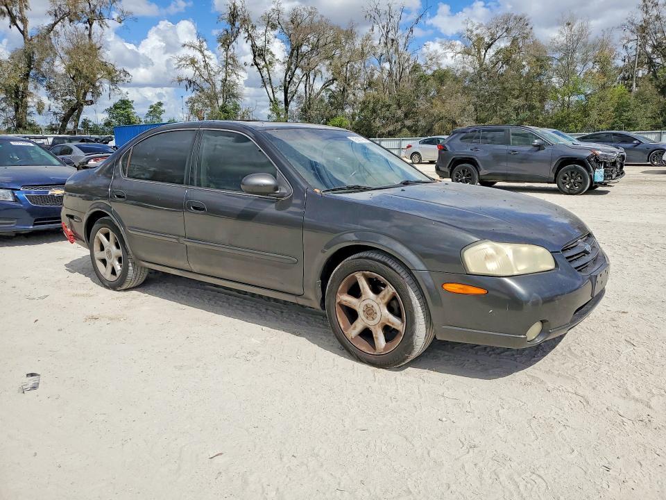 2001 Nissan Maxima gxe