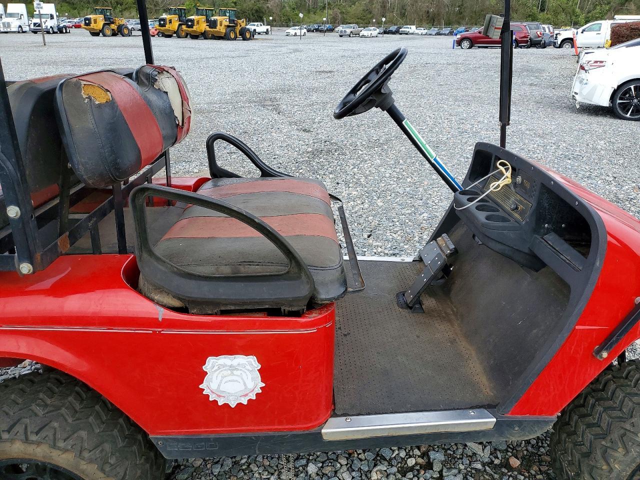 2012 E-Z Go 2012 EZ-GO Golf Cart