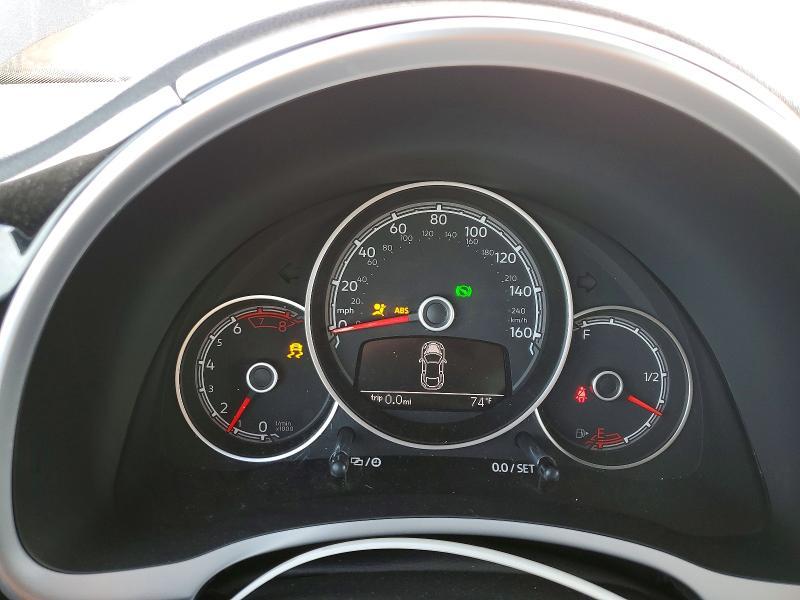 2018 Volkswagen Beetle s