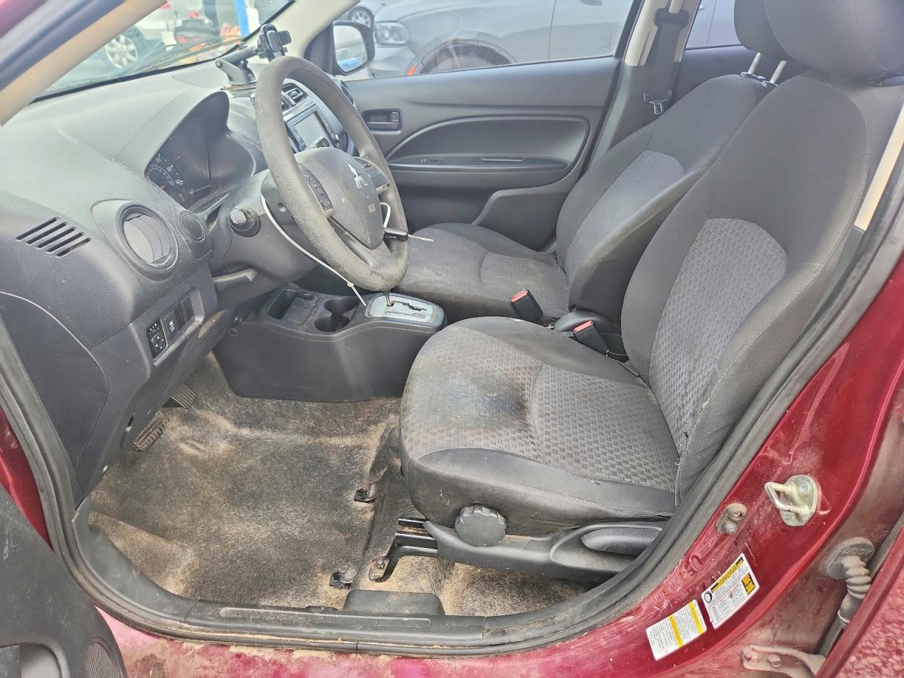 2019 Mitsubishi Mirage es