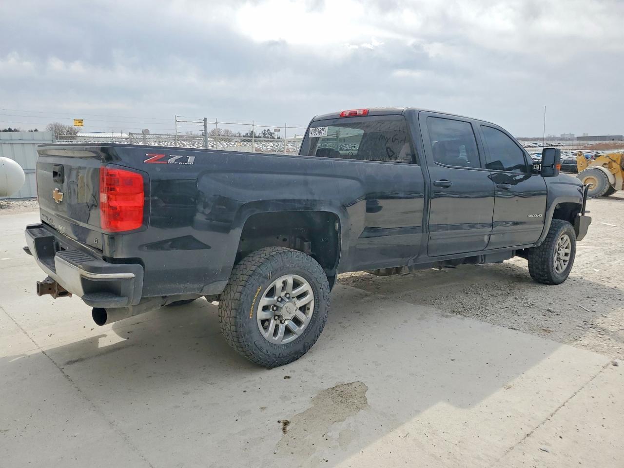 2015 Chevrolet Silverado K3500 LT