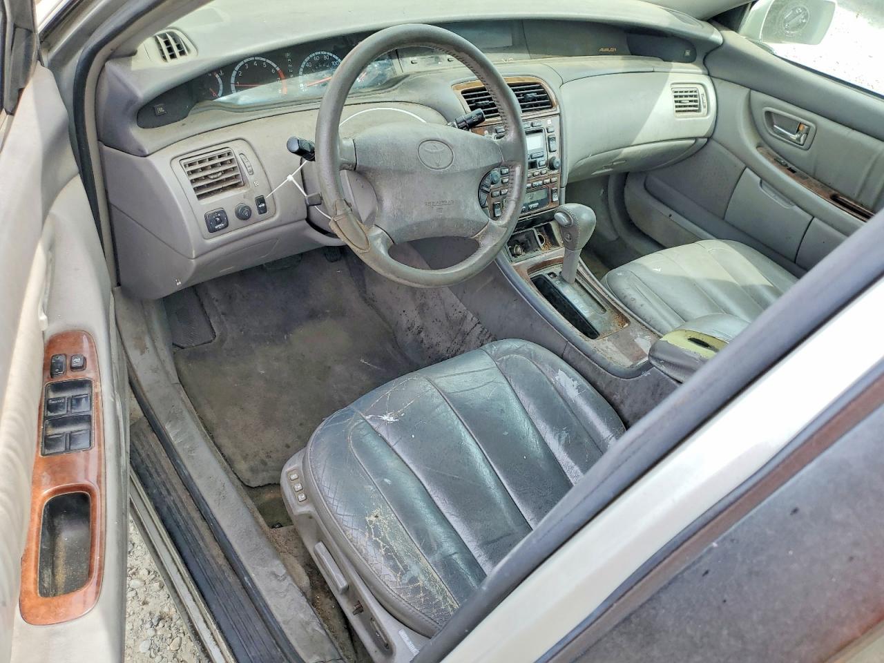 2000 Toyota Avalon xls