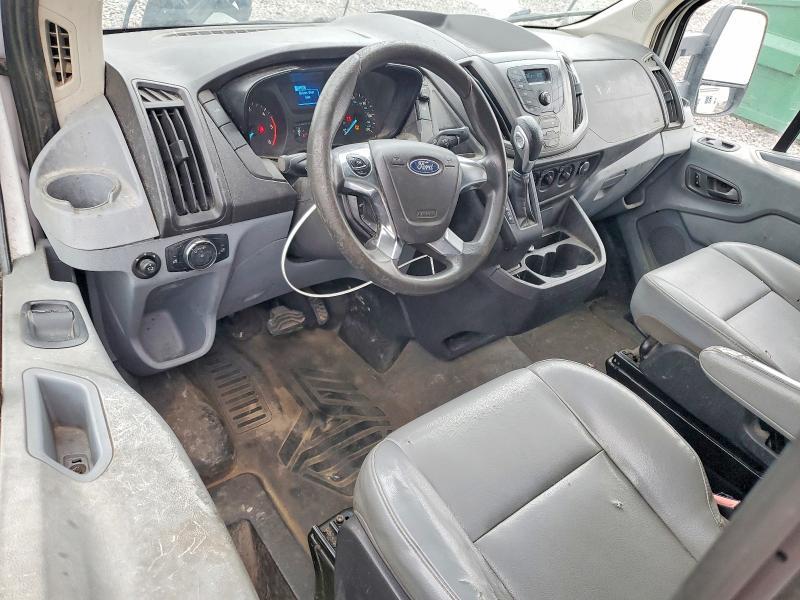 2015 Ford Transit 250 SRW Medium Roof Van Utility / Service