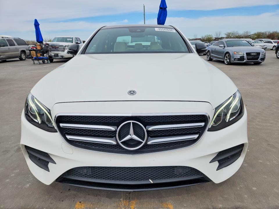 2019 Mercedes-Benz E 300