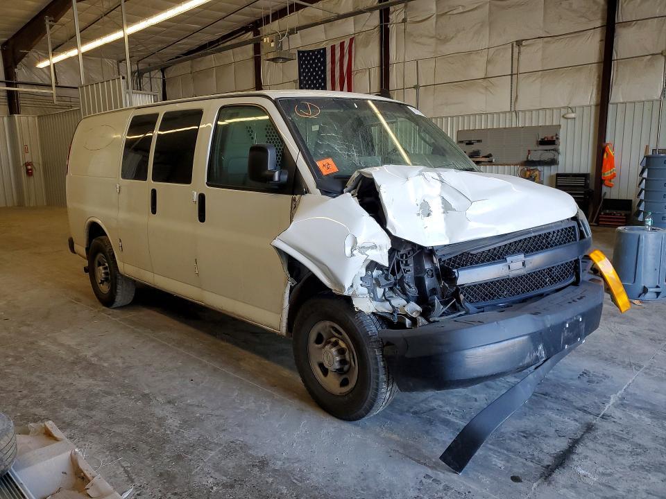 2020 Chevrolet Express G2500