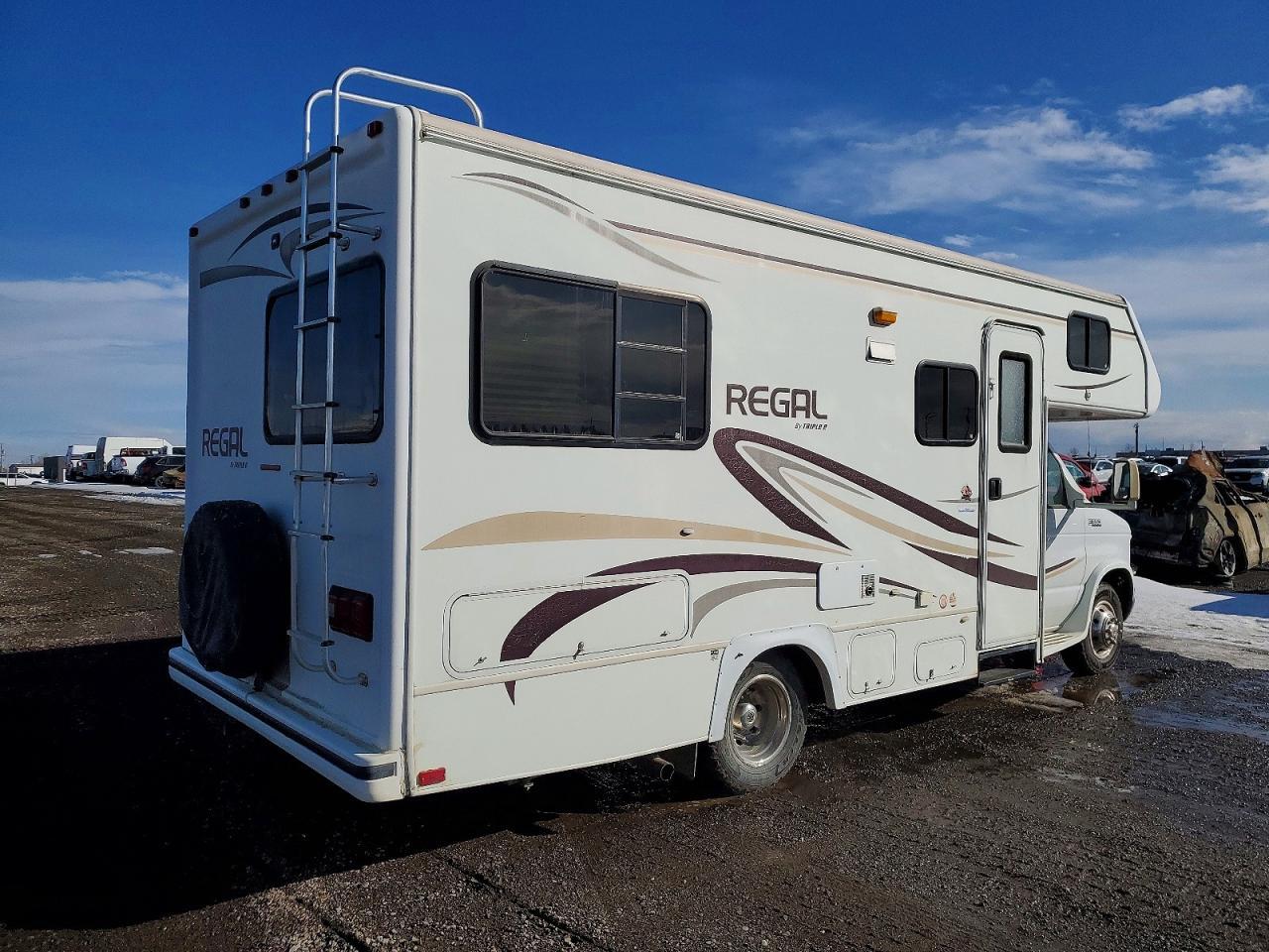 2005 Ford Econoline E350 Super Duty Cutaway Van