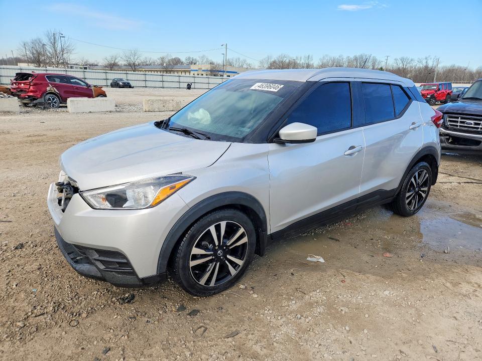 2018 Nissan Kicks sv
