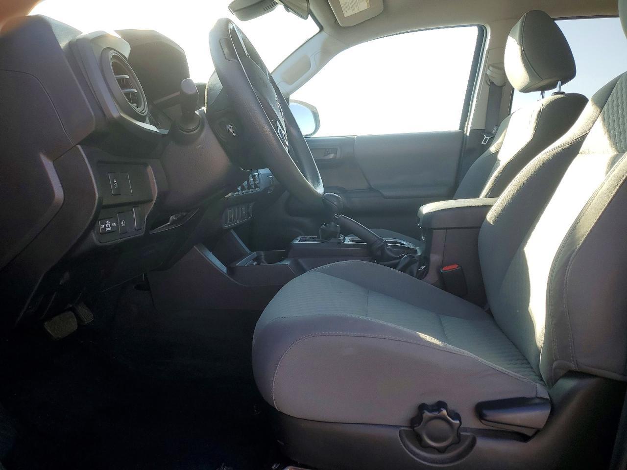 2022 Toyota Tacoma SR V6