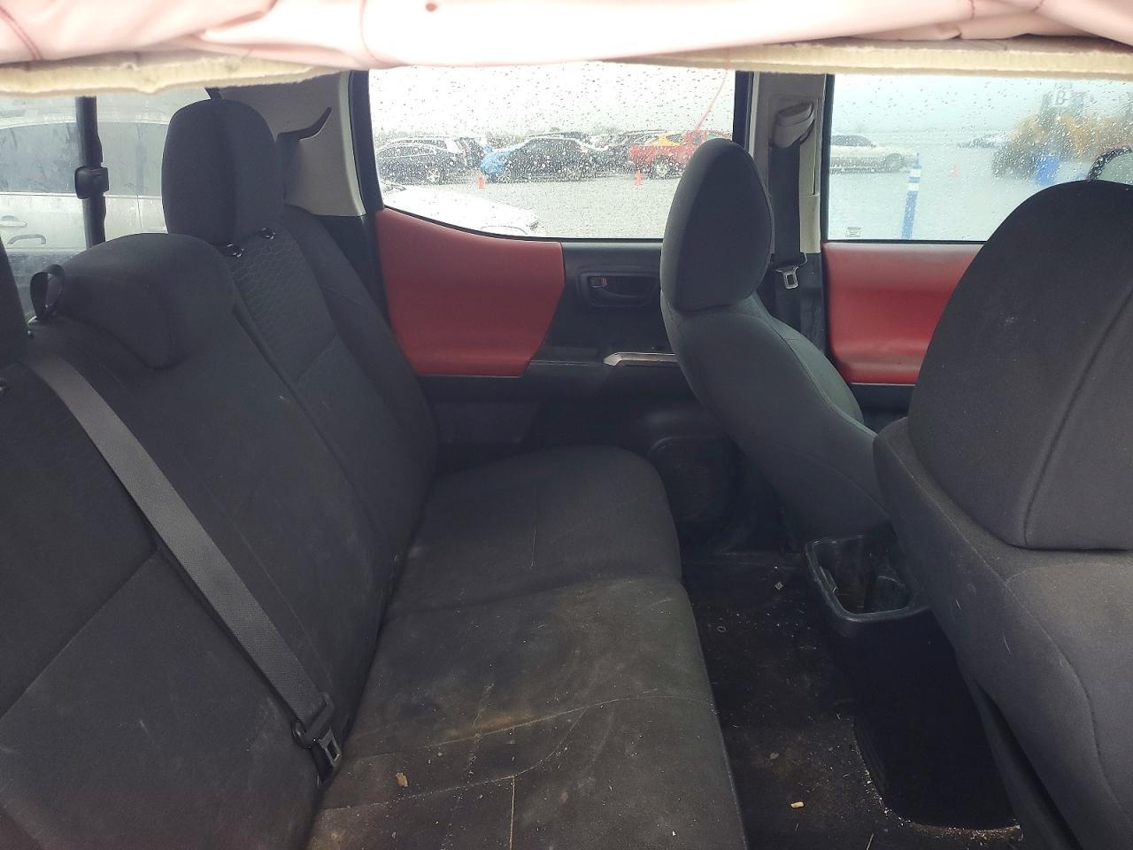 2017 Toyota Tacoma SR5 V6