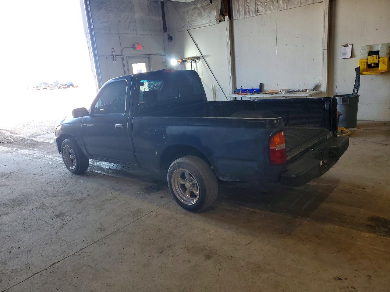 1996 Toyota Tacoma Base