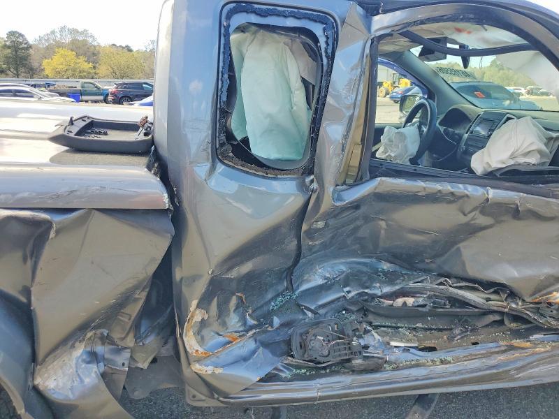 2018 Nissan Frontier Desert Runner