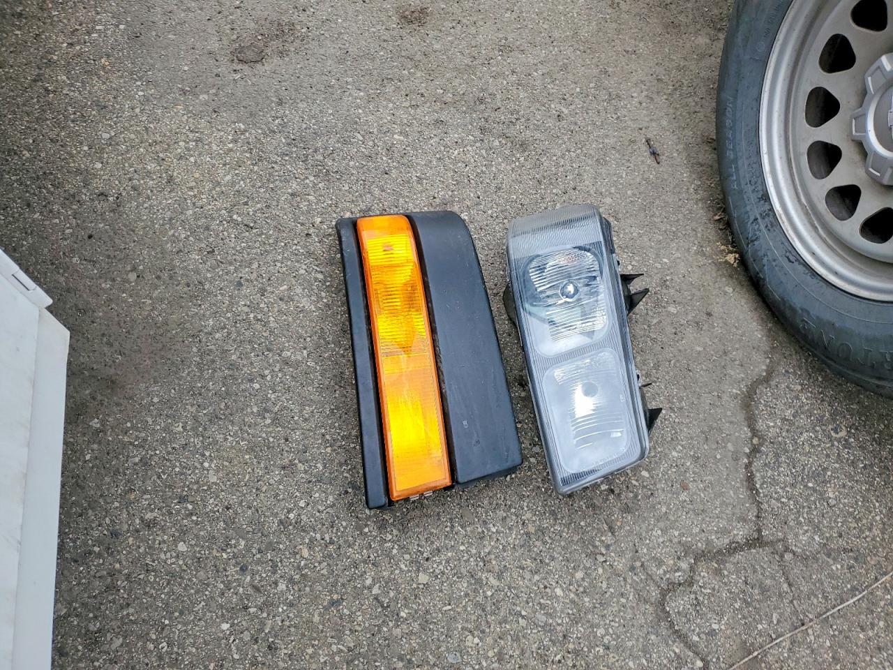 2020 GMC Savana Utility / Service Truck