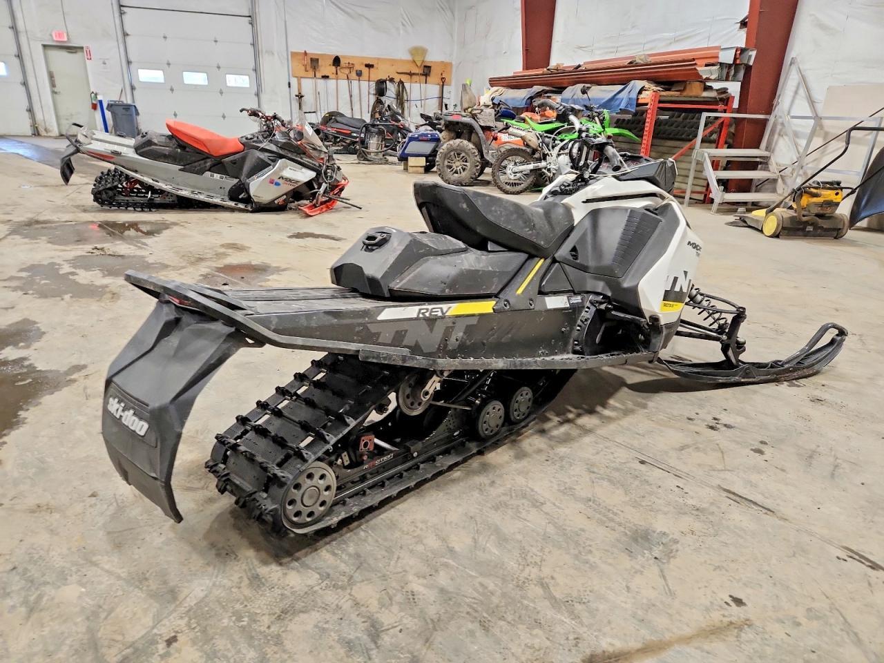 2019 Skidoo Snowmobile Unknown