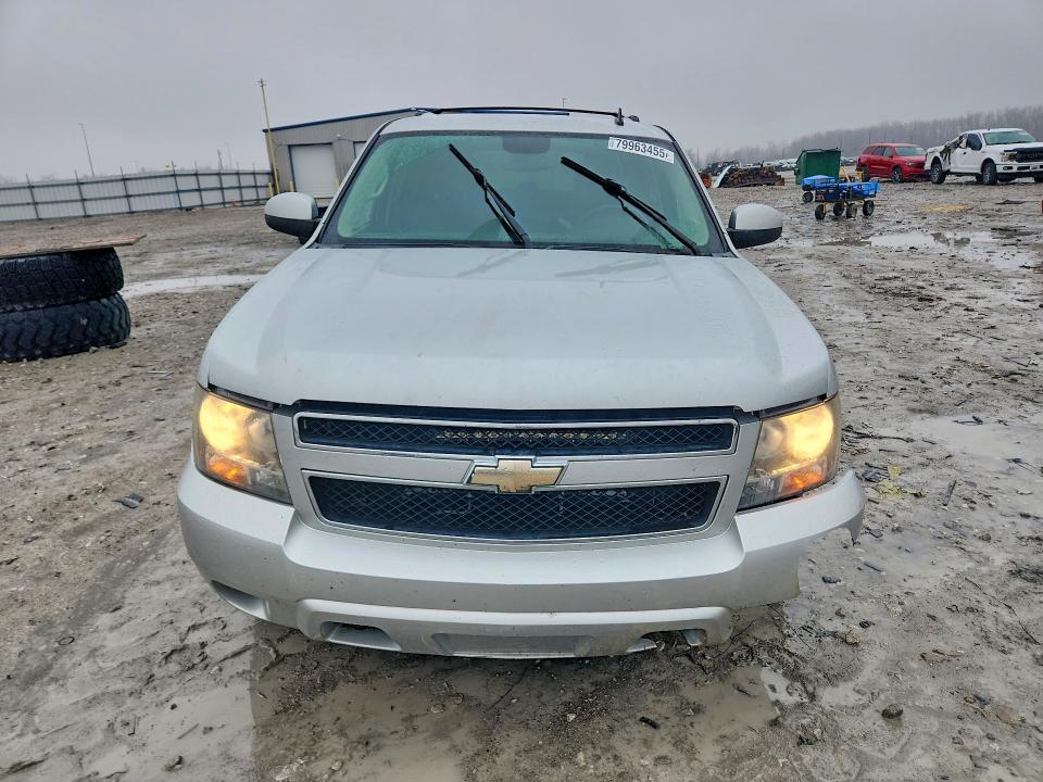 2011 Chevrolet Suburban K1500 ls