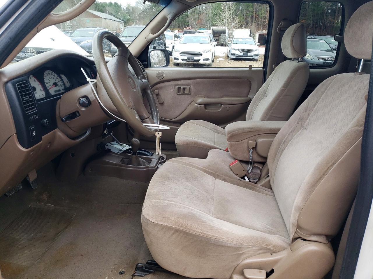 2003 Toyota Tacoma Base