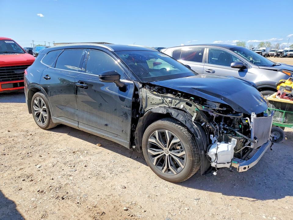 2025 Toyota Crown Signia xle