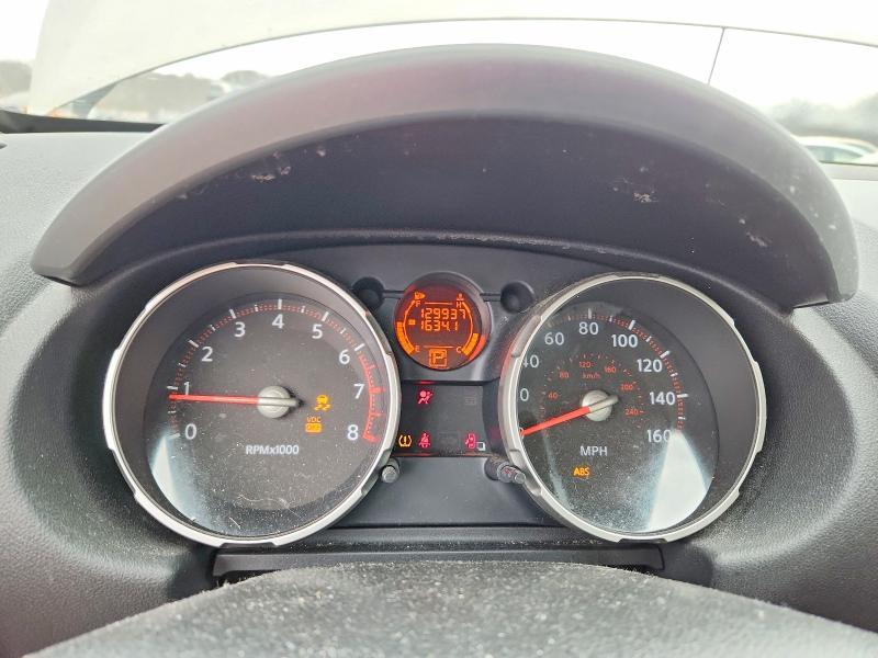 2010 Niss Rogue s