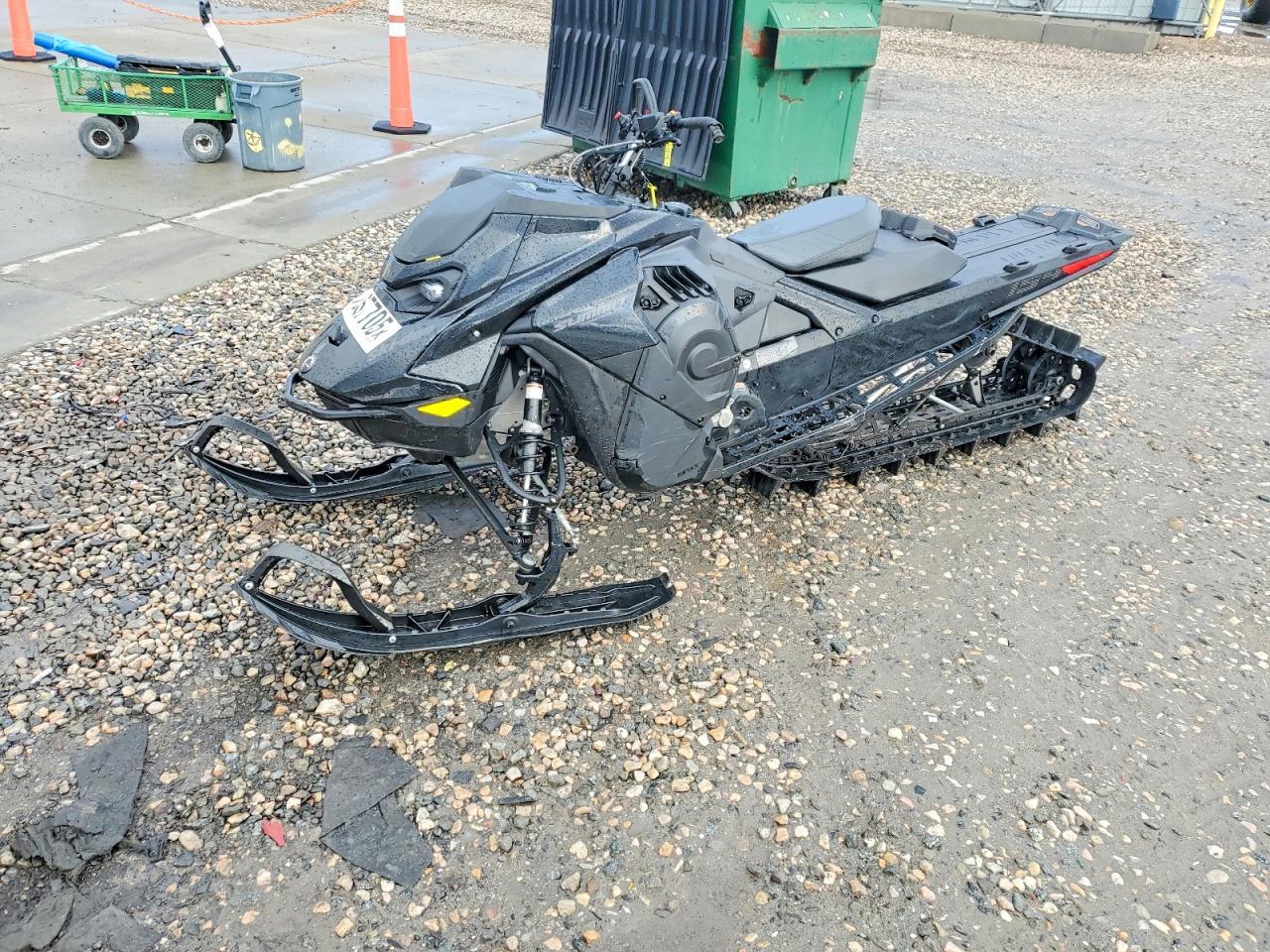 2025 Bombardier 2025 True SUM Adren Edge 850