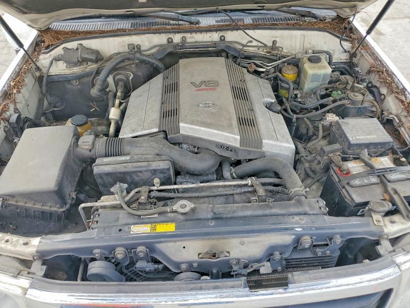 2000 Toyota Land Cruiser Base