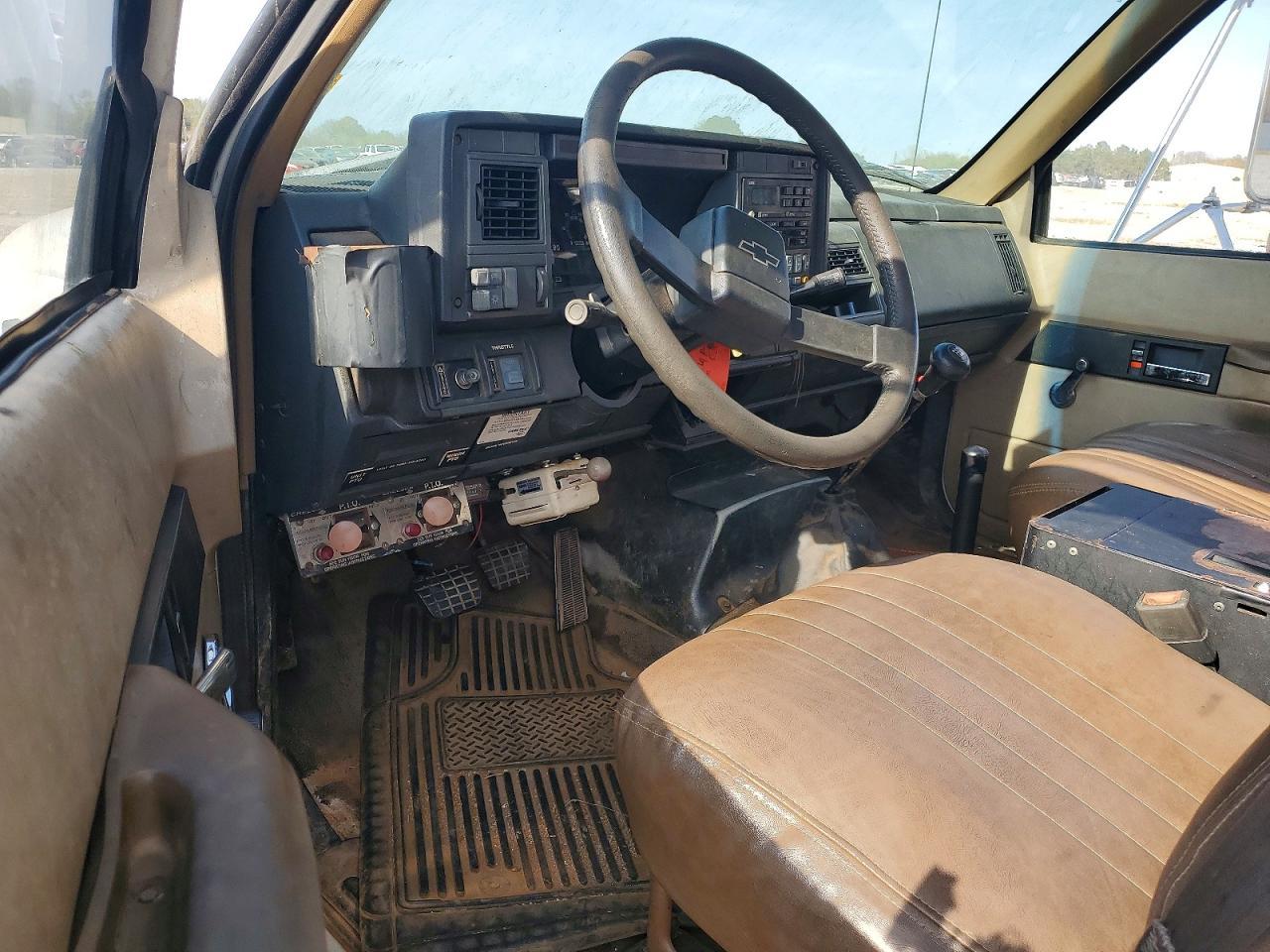1999 Chevrolet C-7 Utility / Service Truck
