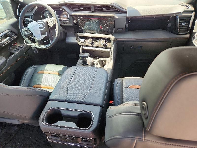 2024 GMC Sierra K1500 AT4