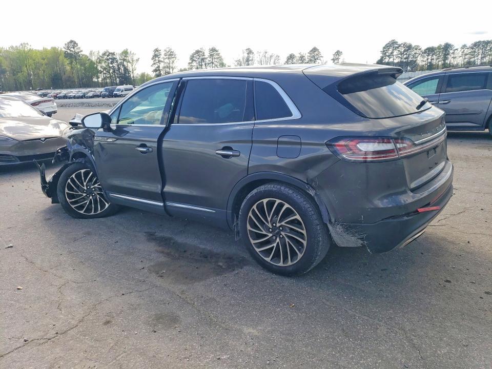 2020 Lincoln Nautilus Reserve