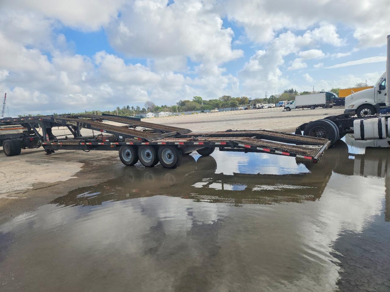 2014 Kaufman Car Carrier