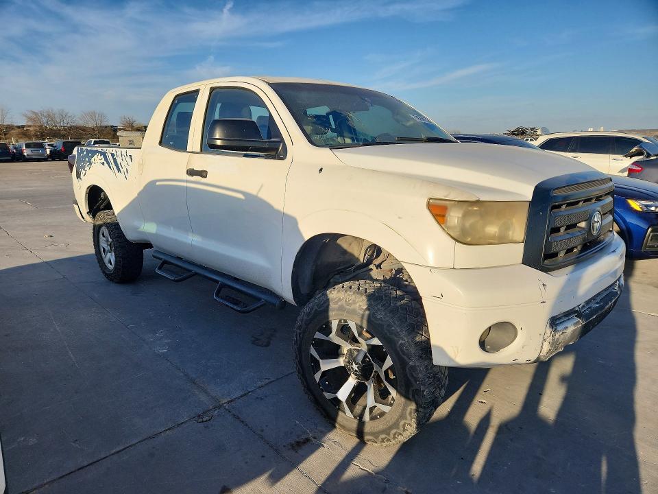 2013 Toyota Tundra Grade