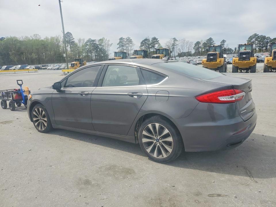 2019 Ford Fusion se