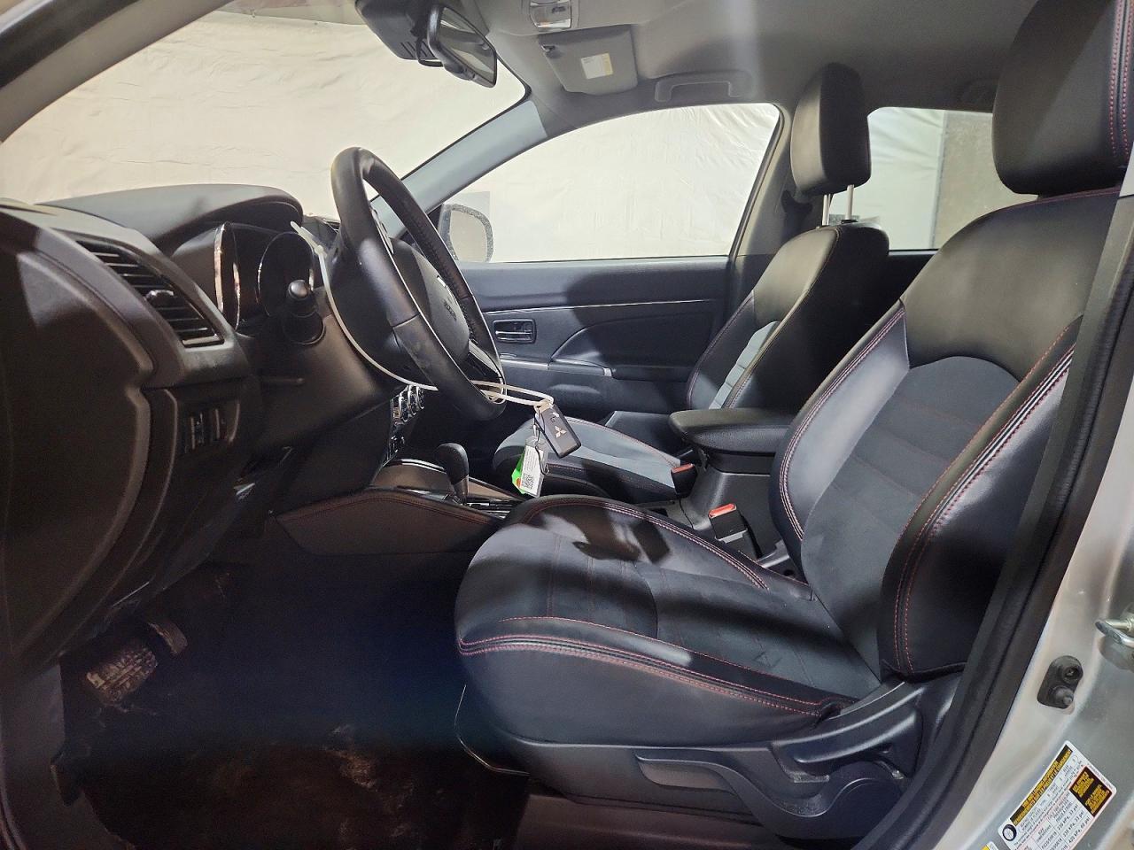 2024 Mitsubishi Outlander Sport s