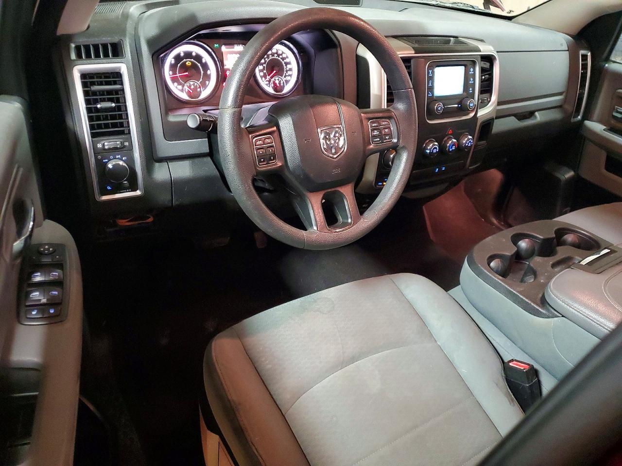 2018 Dodge RAM 1500 SLT